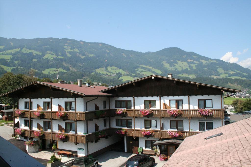 Gastehaus Daum Guest House Fuegen Exterior photo